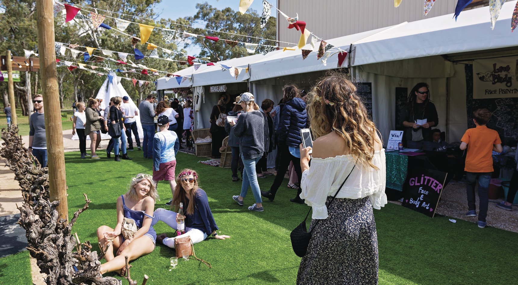 Handpicked Festival patrons