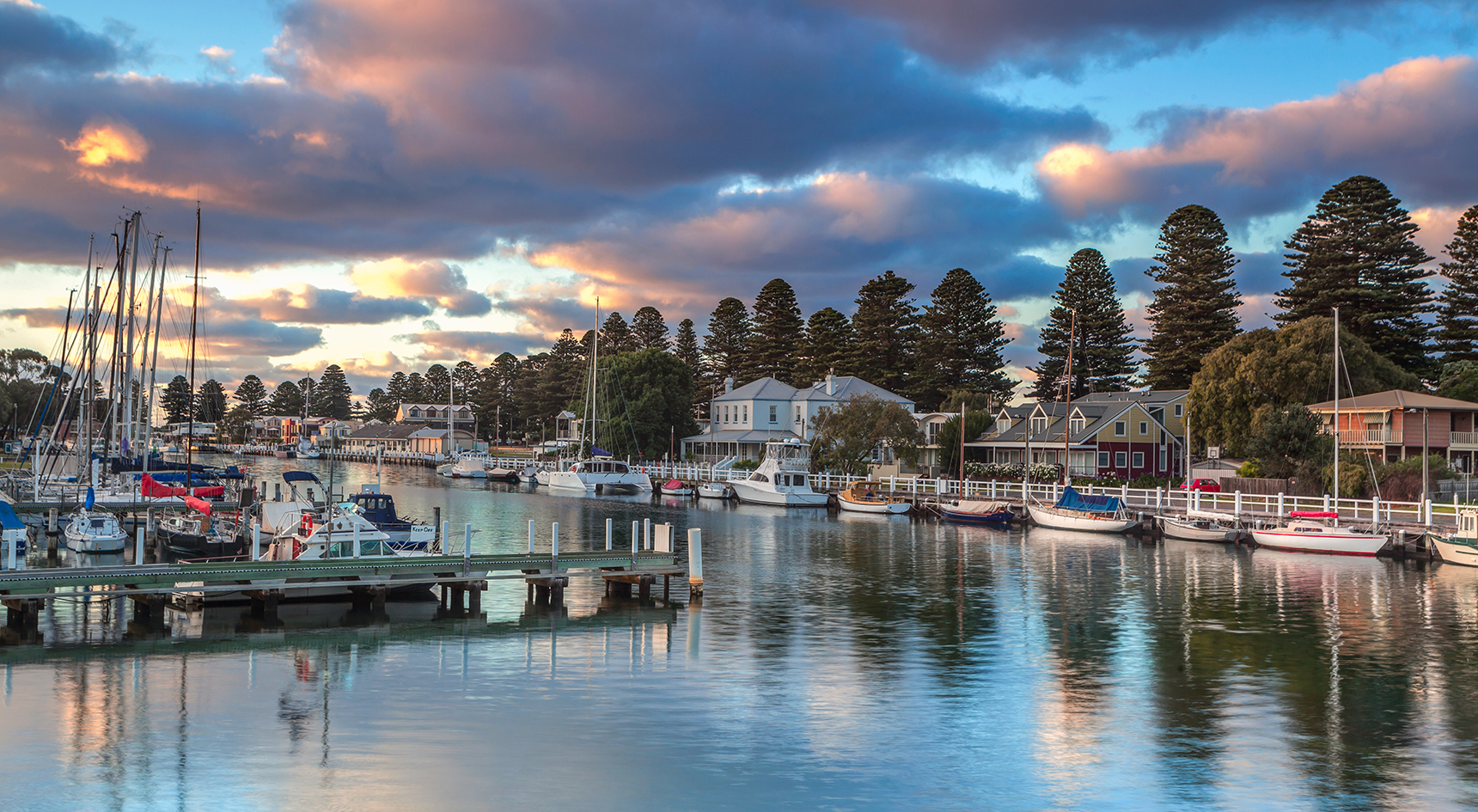 Picture of the wharf in Port Fairy, Victoria
