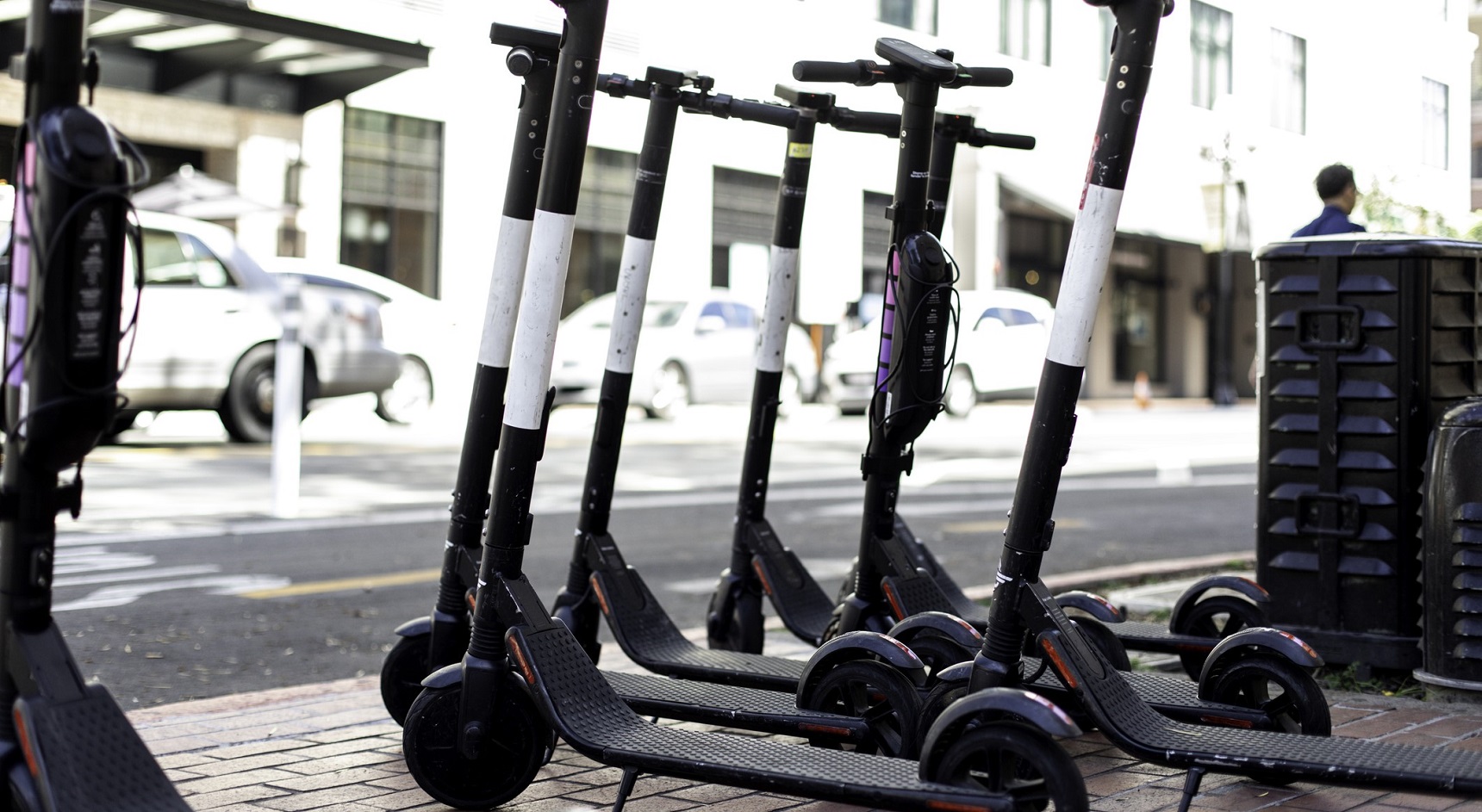 Park in a visible, public place, away from busy roads or footpaths. 