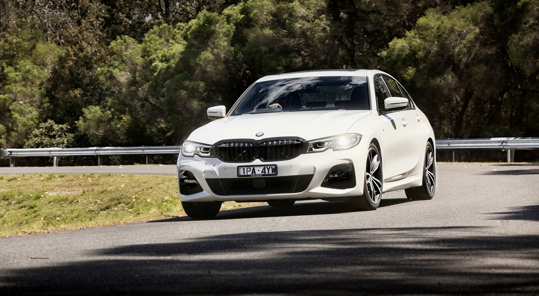 Aerodynamically, the 330i has been improved to cut through the air more efficiently.