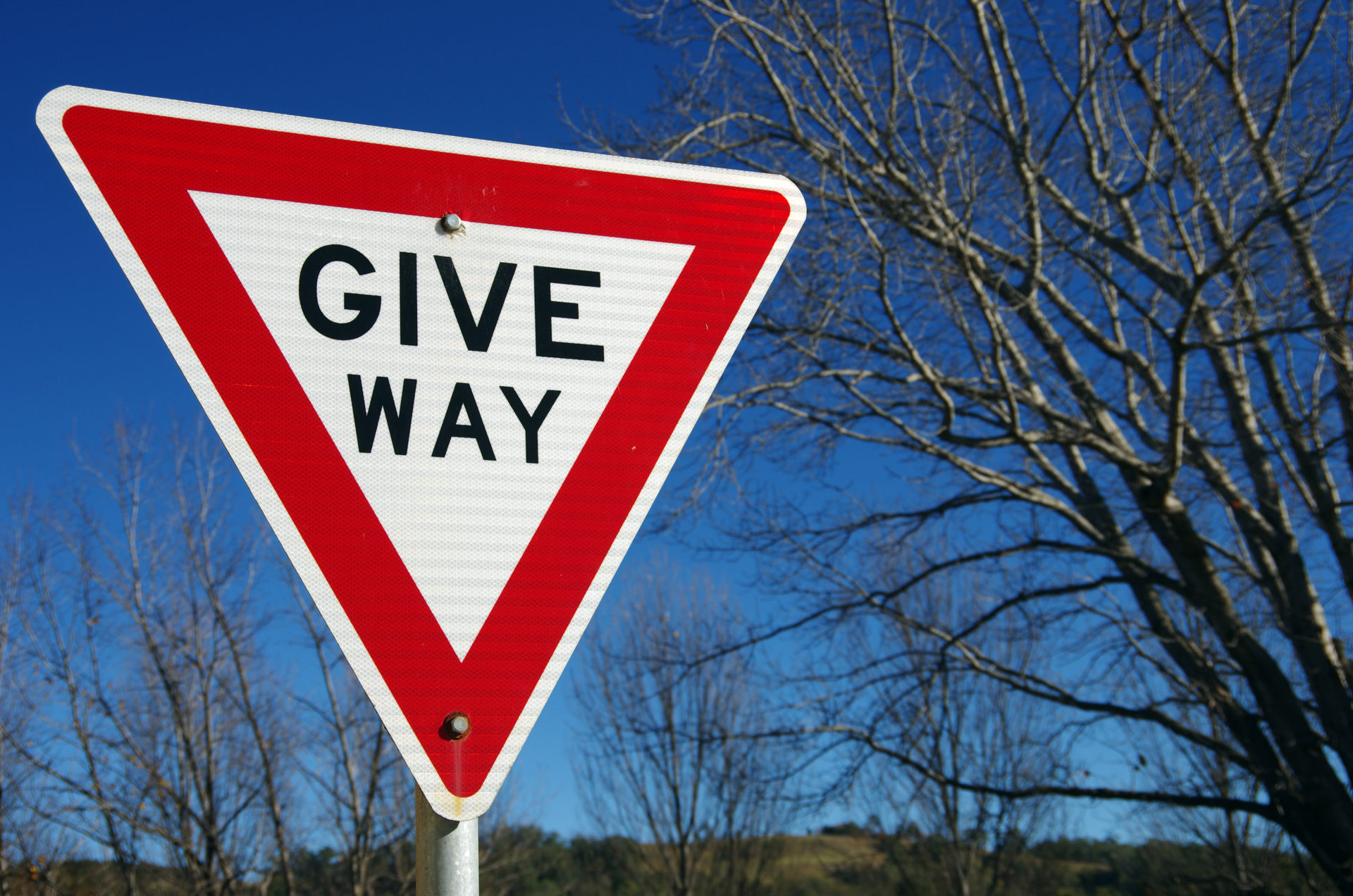 Almost half of the SA drivers quizzed in the RAA test said you must stop at a give-way sign