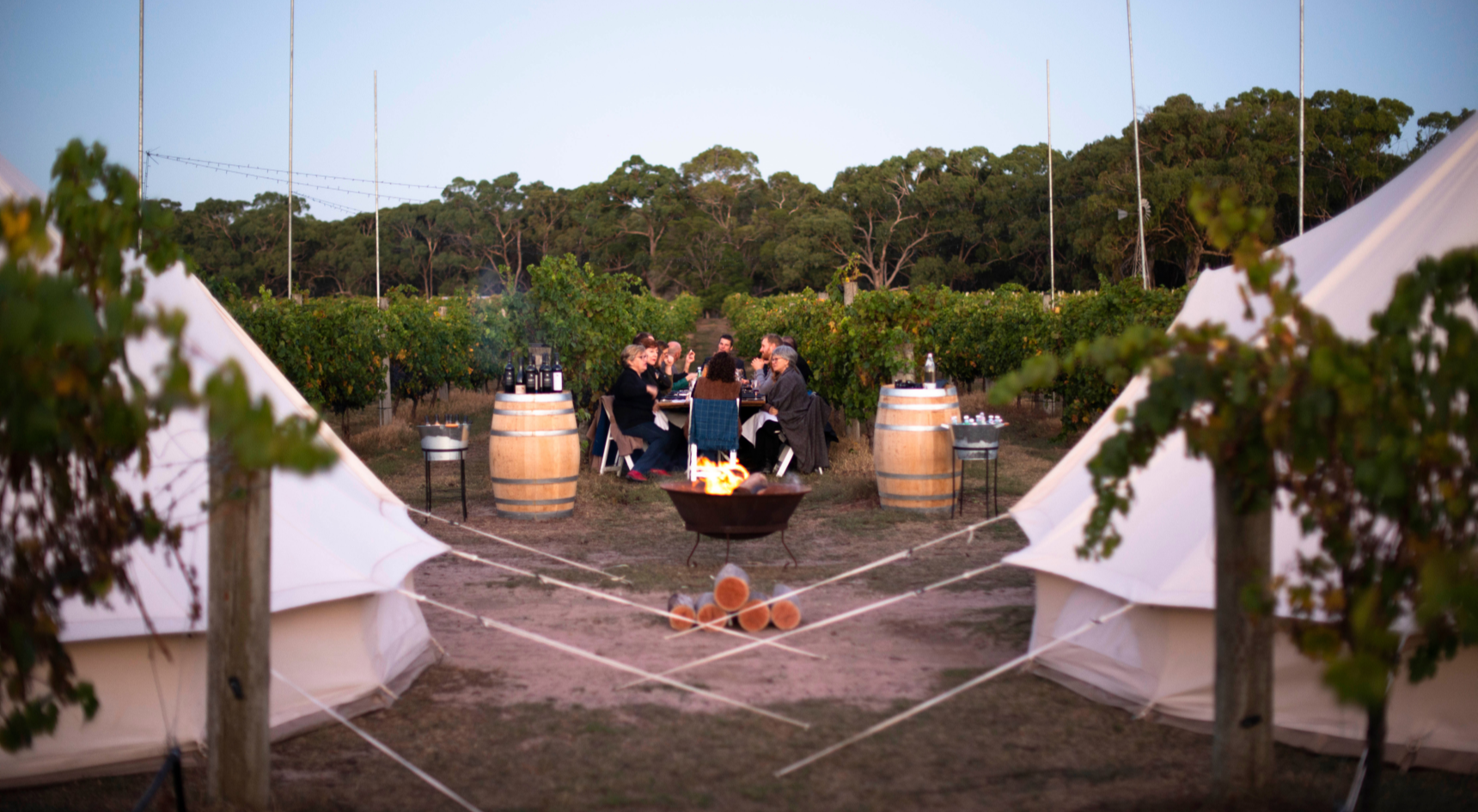 Wine and dine under the stars at Raidis in Coonawarra. Image: SATC/Ockert Le Roux 