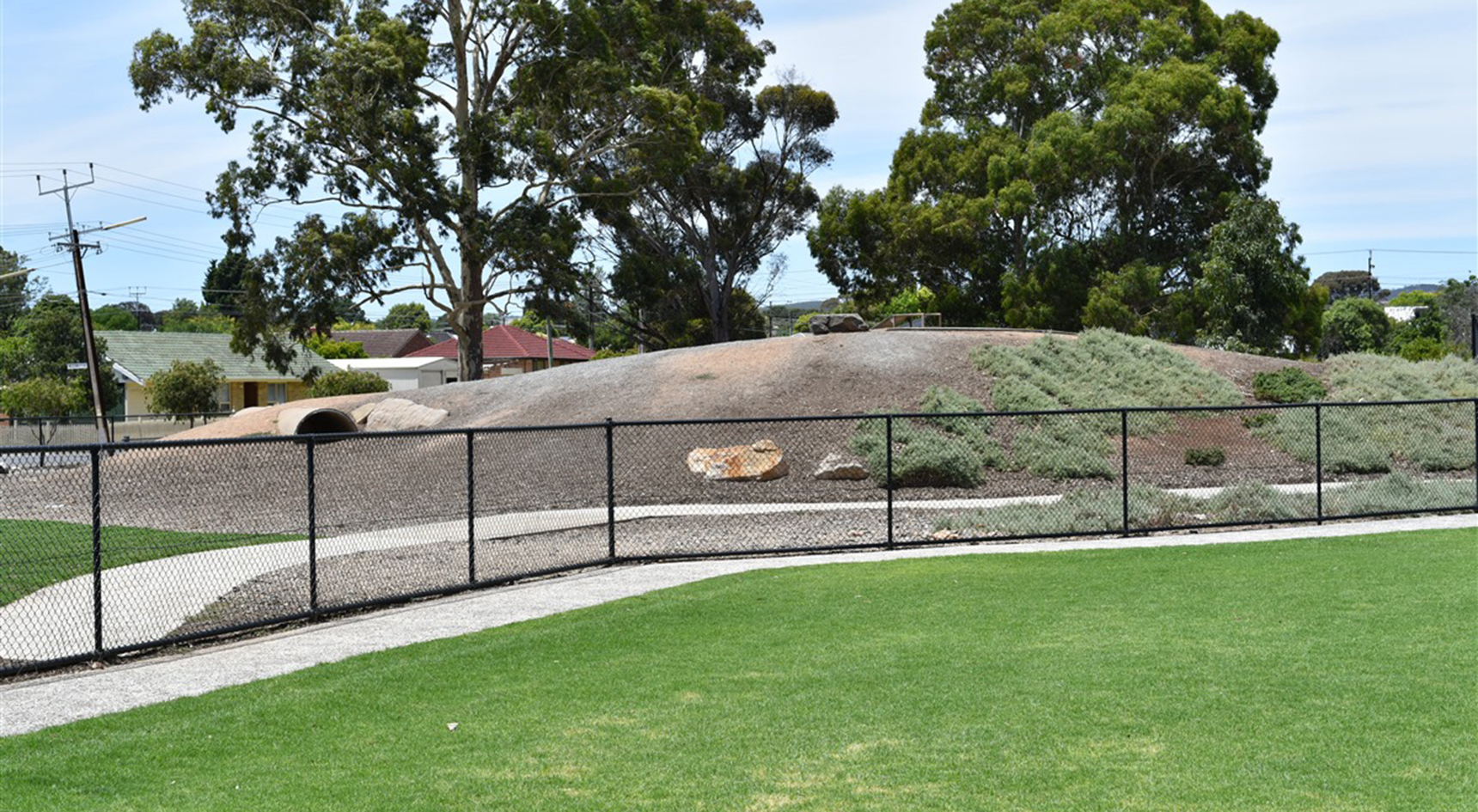 Bentley Reserve Dog Playground