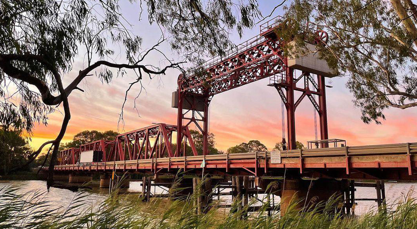 Paringa Bridge, Renmark. Image: TiCSA