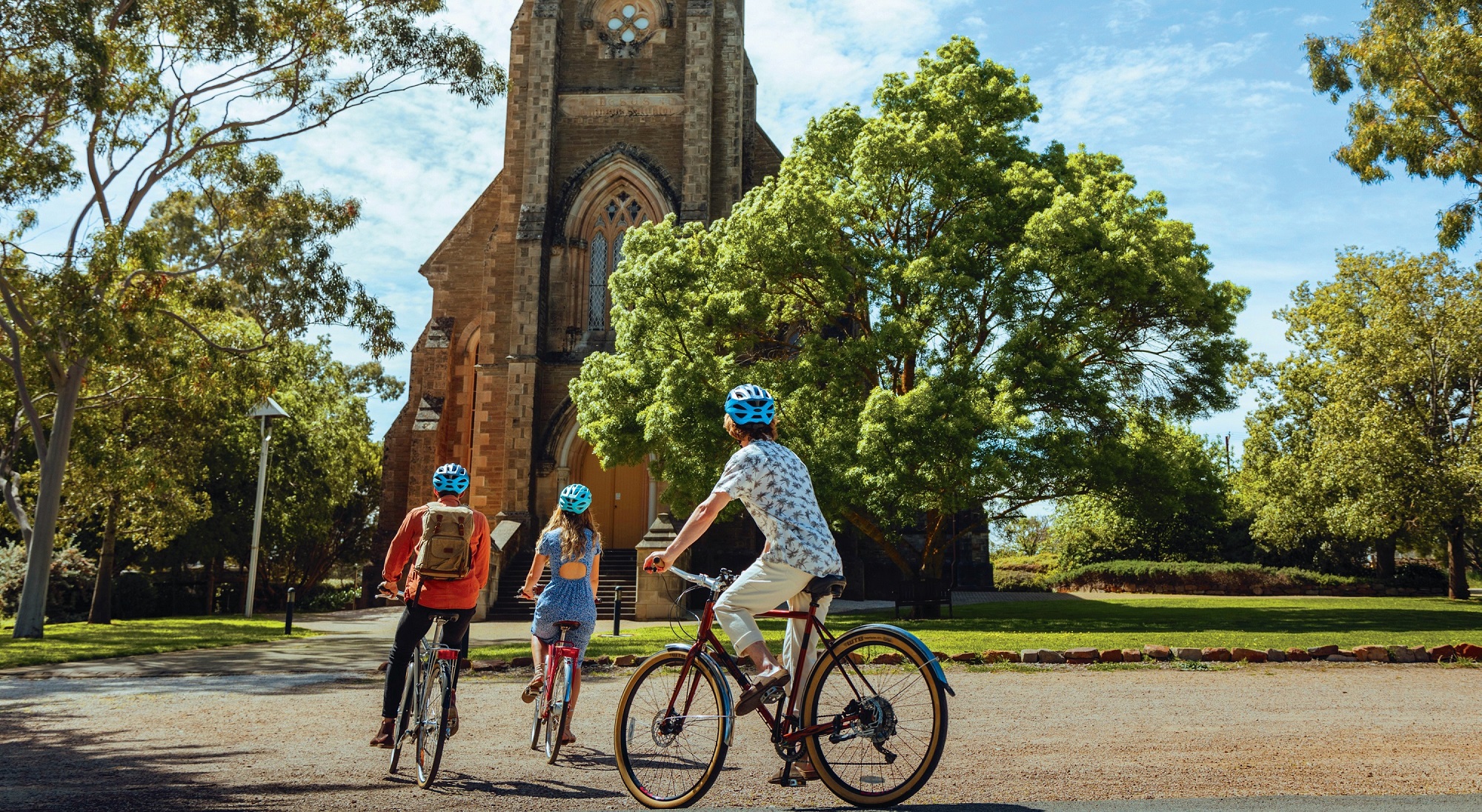 Cycling in the Clare Valley