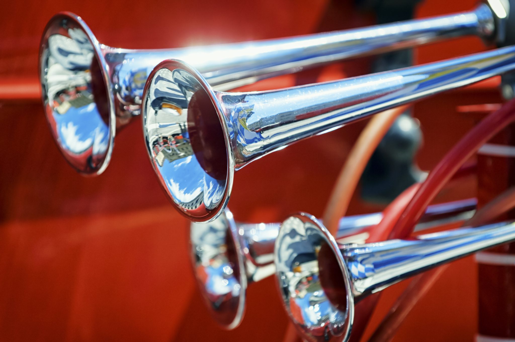 Can you modify your car horn? sa move The RAA Magazine