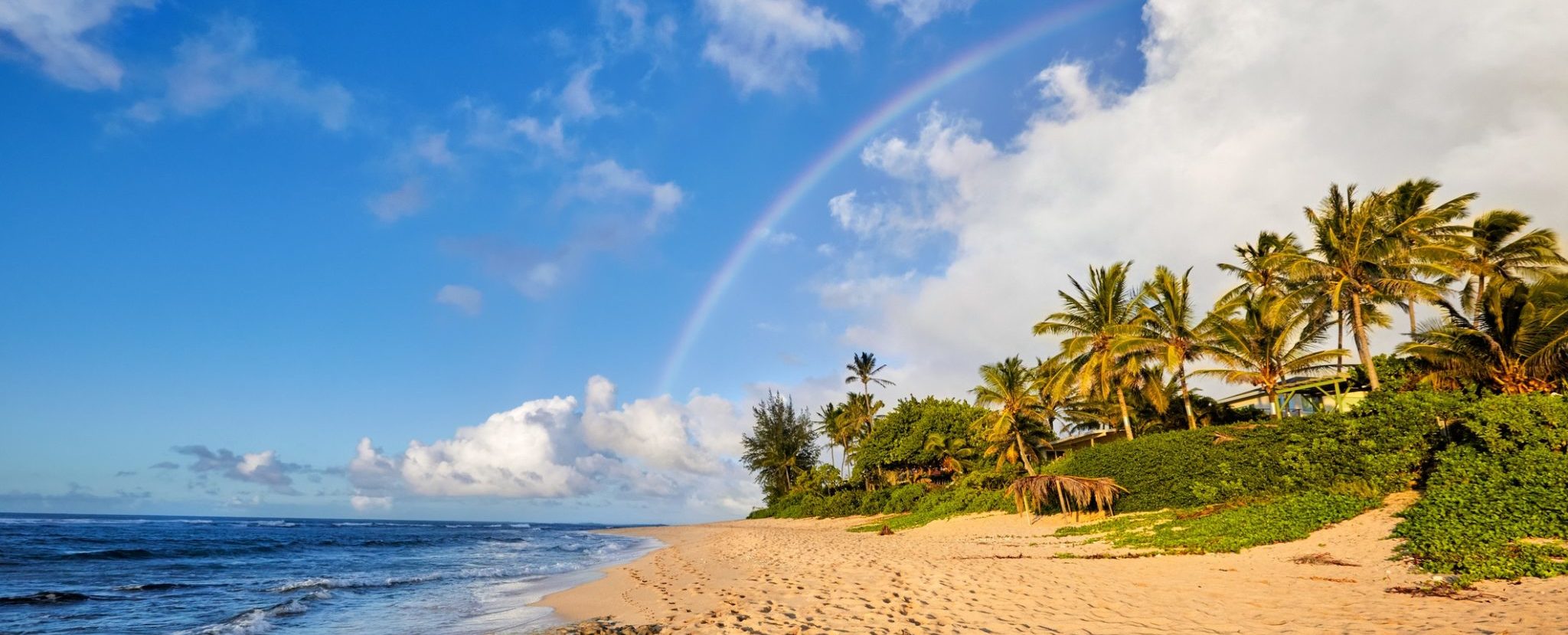Rainbow over Oahu island, Hawaii.